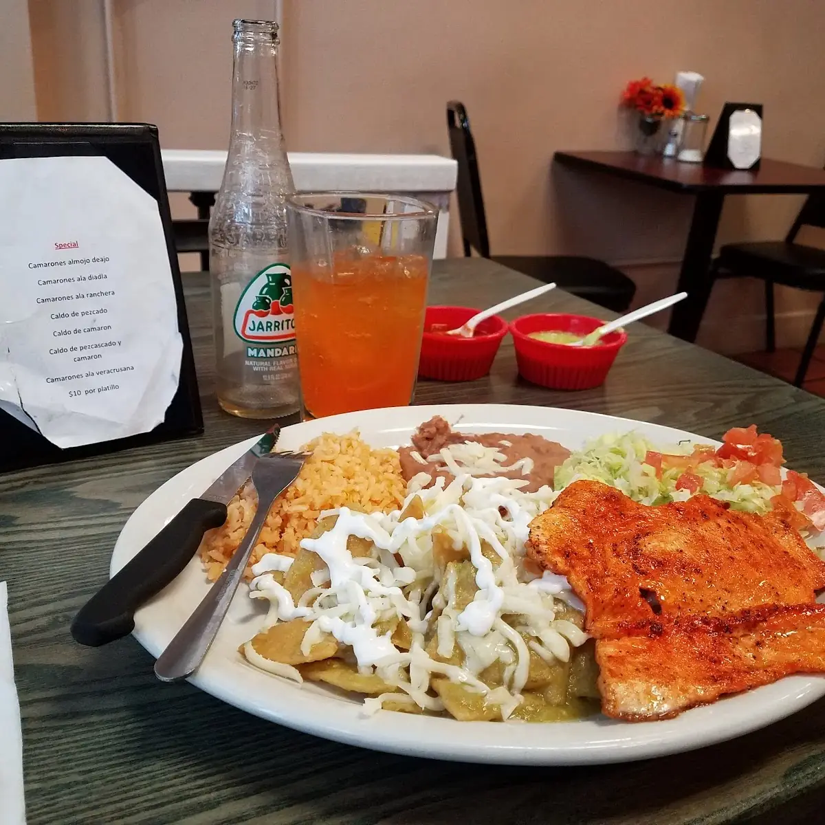 Chilaquiles Verdes Y Rojos