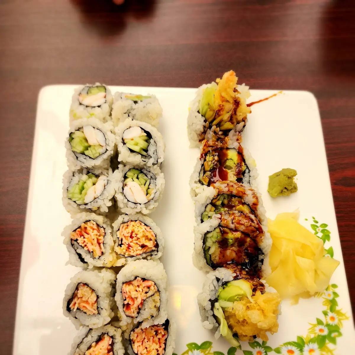 Eel Cucumber Roll