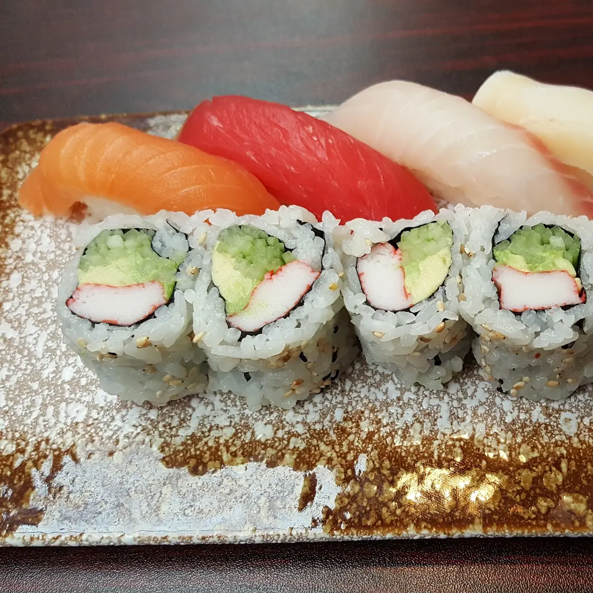 Lunch Sushi Combo