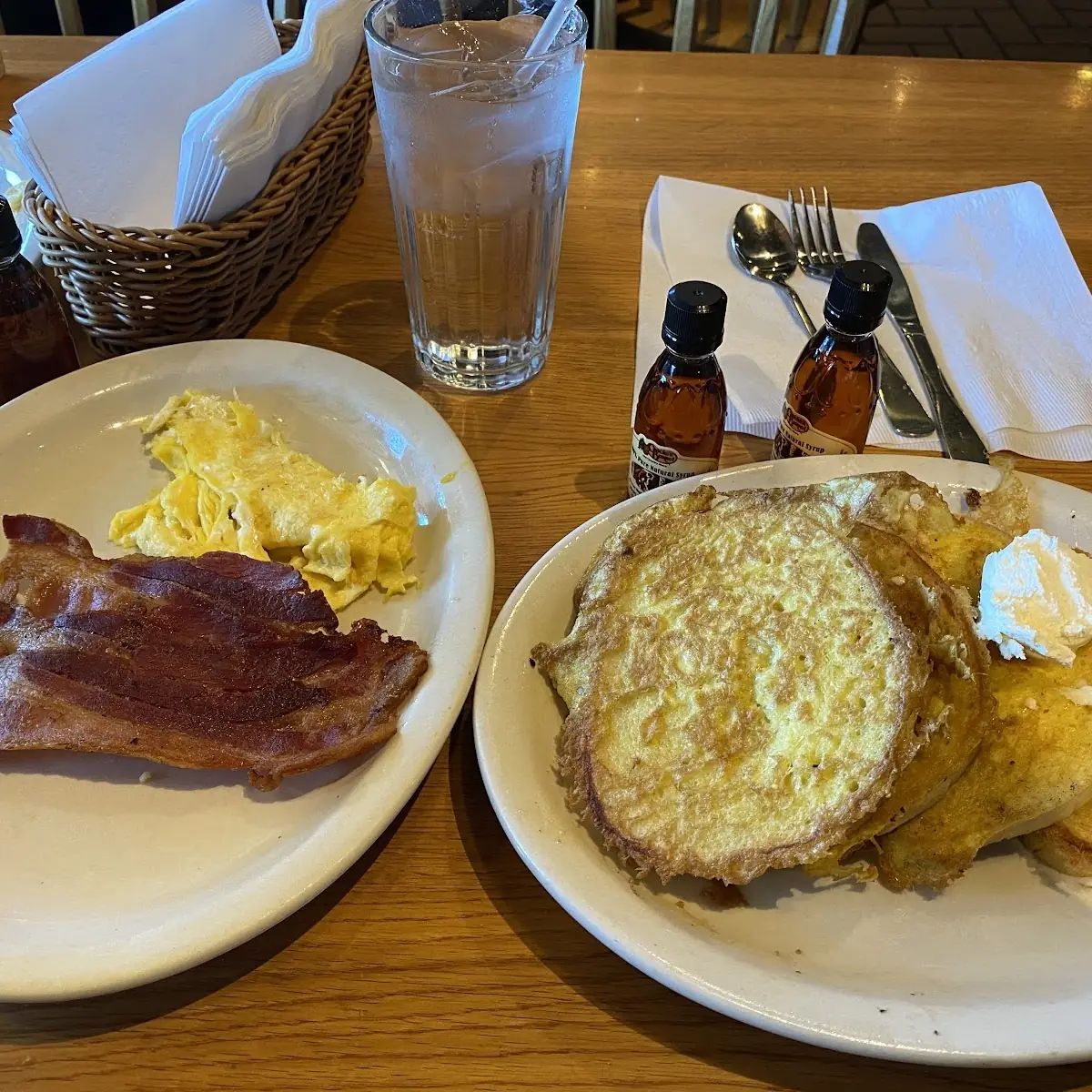 Scrambled Eggs Hash Brown Casserole Bacon Grits and Sawmill Gravy