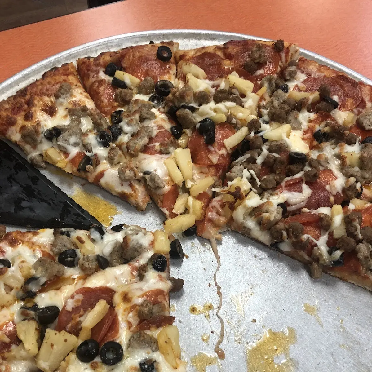 Pepperoni Sausage Pineapple Olive Pizza