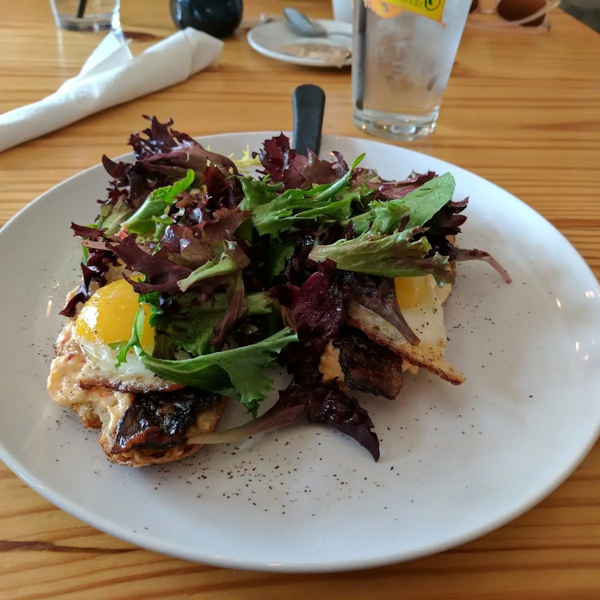 Eggs Benedict