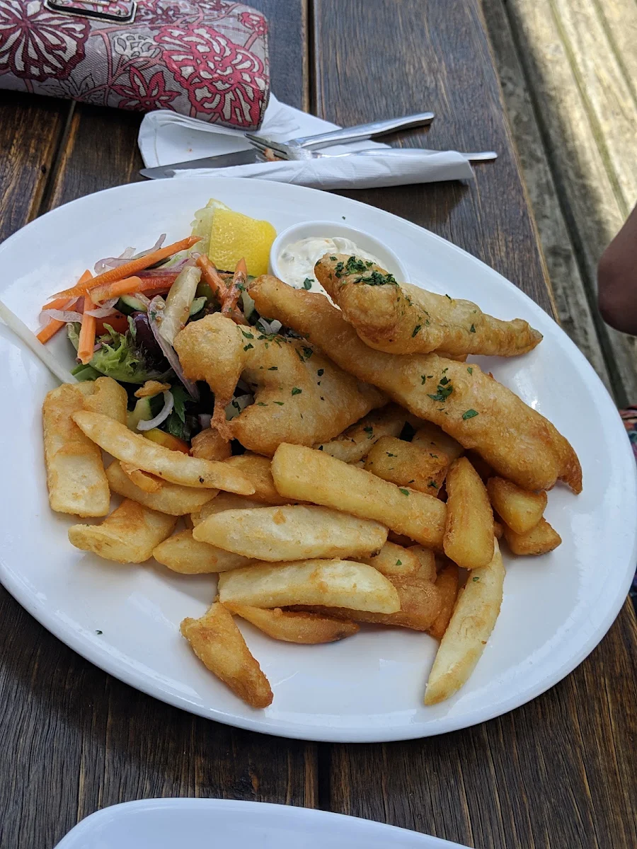 Flathead Tails, Cape Tavern