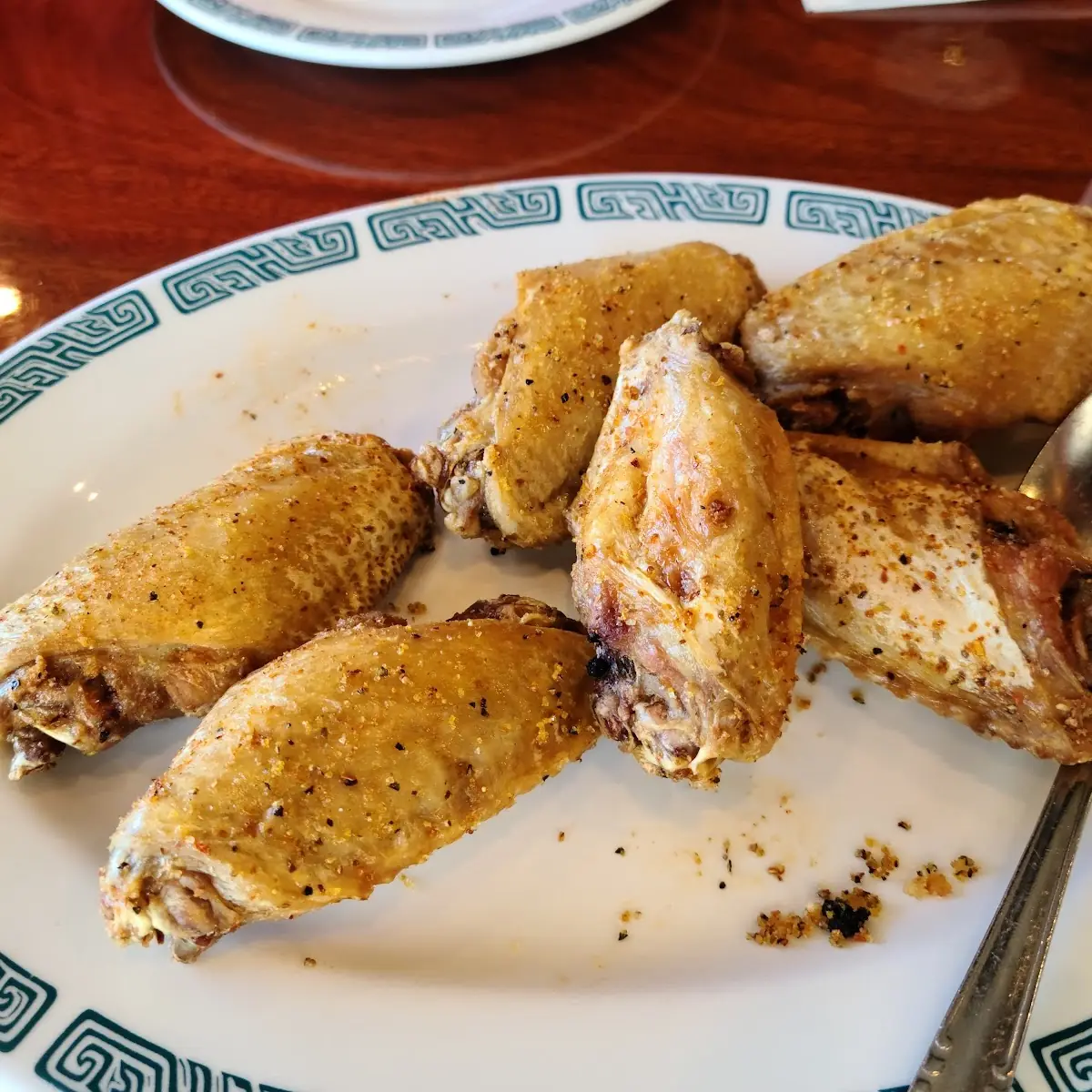 Fried Chicken Wings or Lemon Pepper Wings