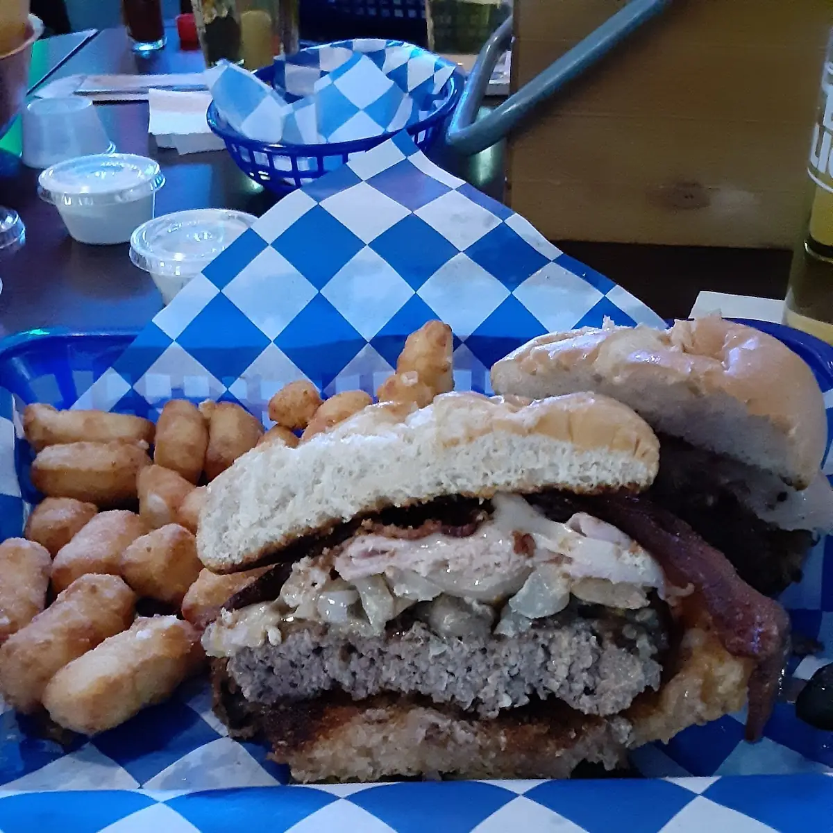 Lakeside Burger
