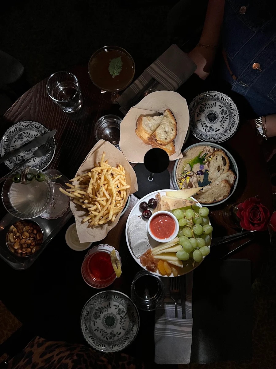 Cheese Fries with Truffle