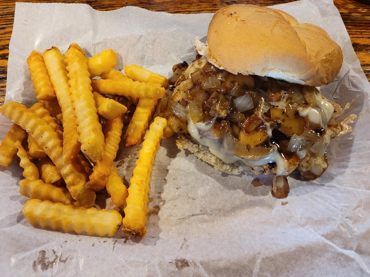 Grilled Chicken with Mushrooms and Swiss