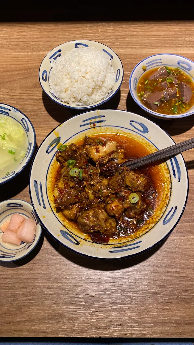 House Signature Braised Beef with Premium Steamed Rice, Yunnan Noodle Shack滇客