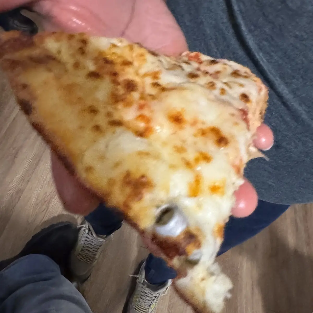 Dominoes Pan Pizza
