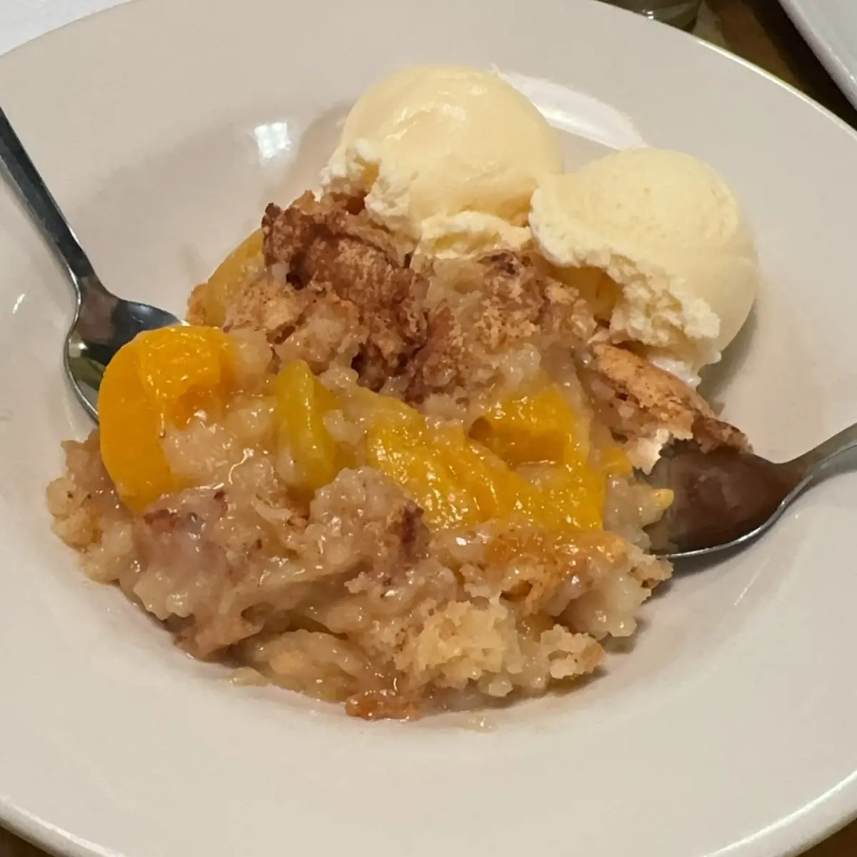 Peach Cobbler with Ice Cream