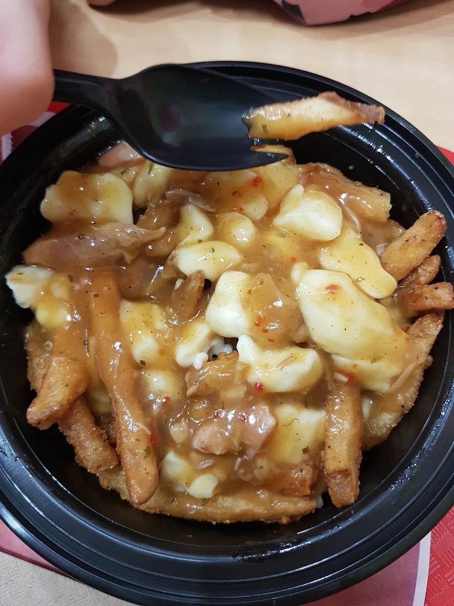 Cajun Poutine, Popeyes Louisiana Kitchen