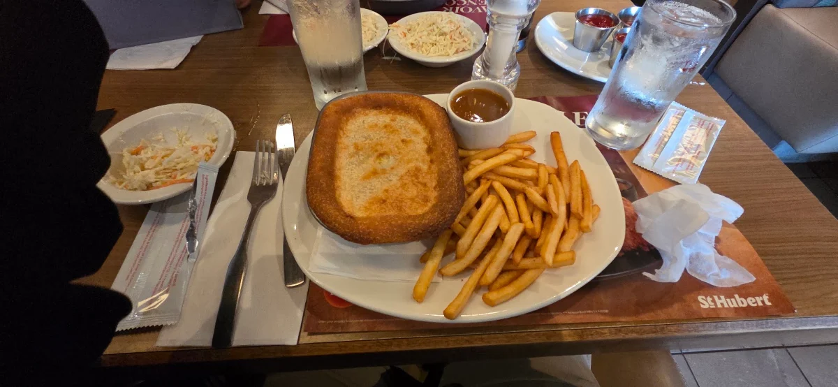 Chicken Pot Pie, Rôtisserie St-Hubert
