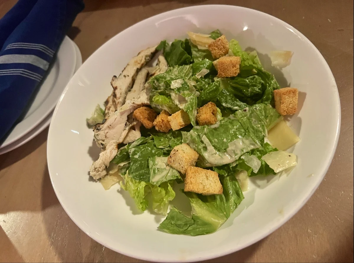 Caesar Salad with Chicken Protein