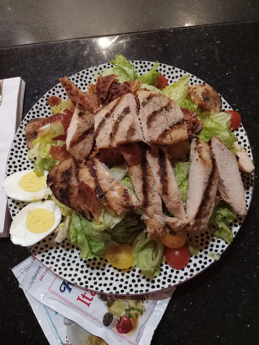Grilled Chicken Salad