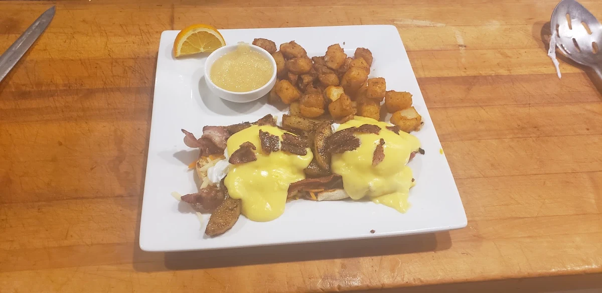 Bénédictine Bacon Et Pomme