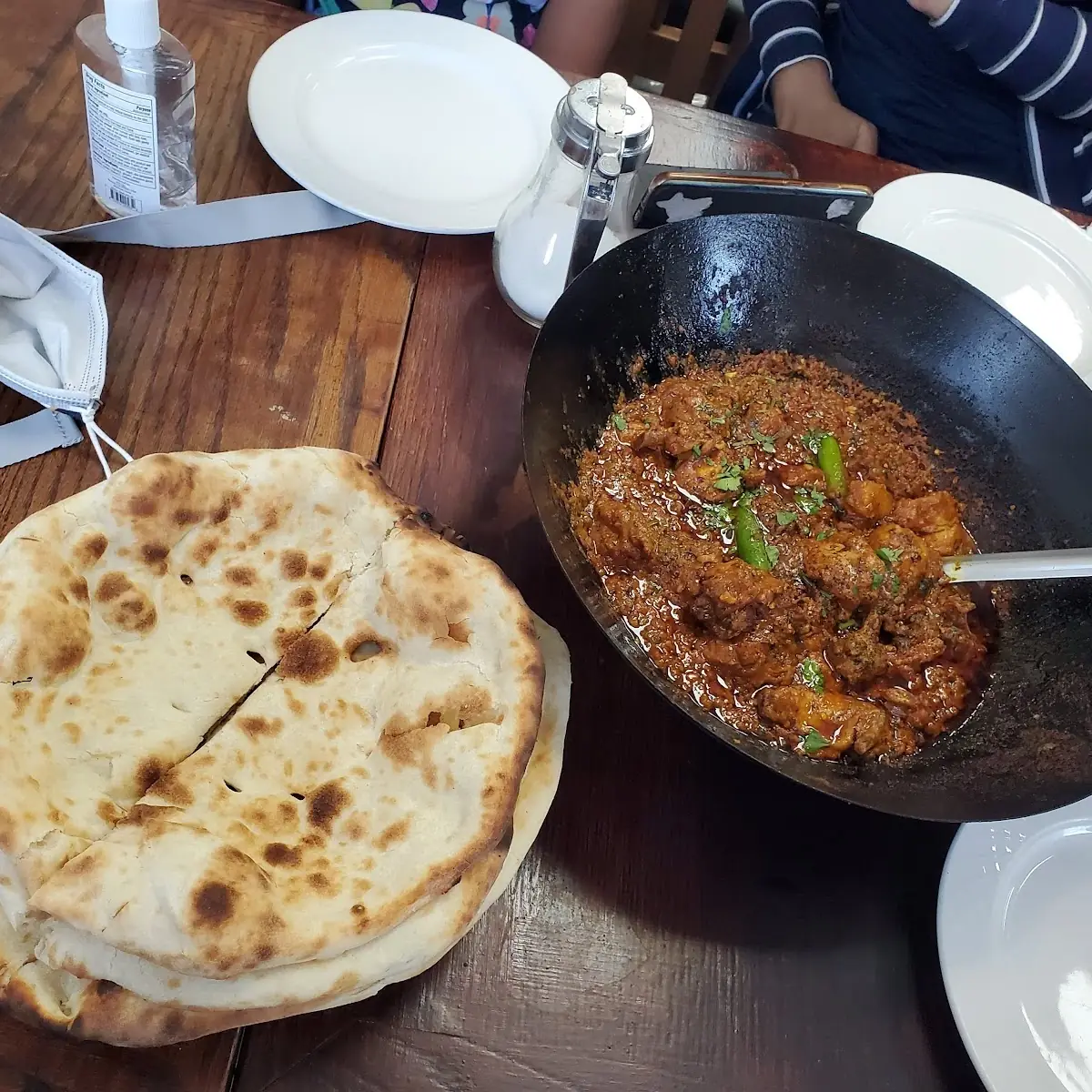Chicken Karahi & Plain Naan