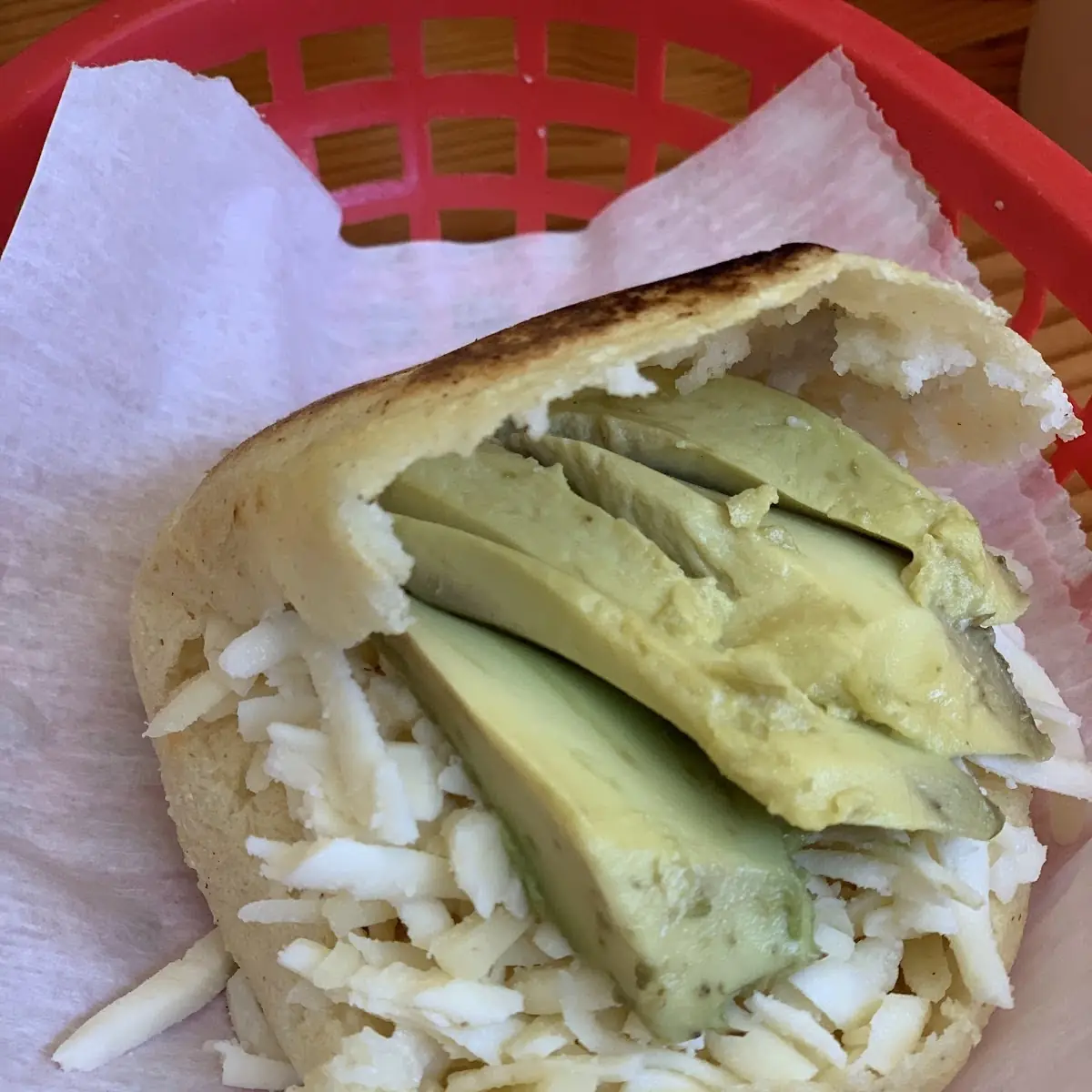 Arepa Reina Pepiada