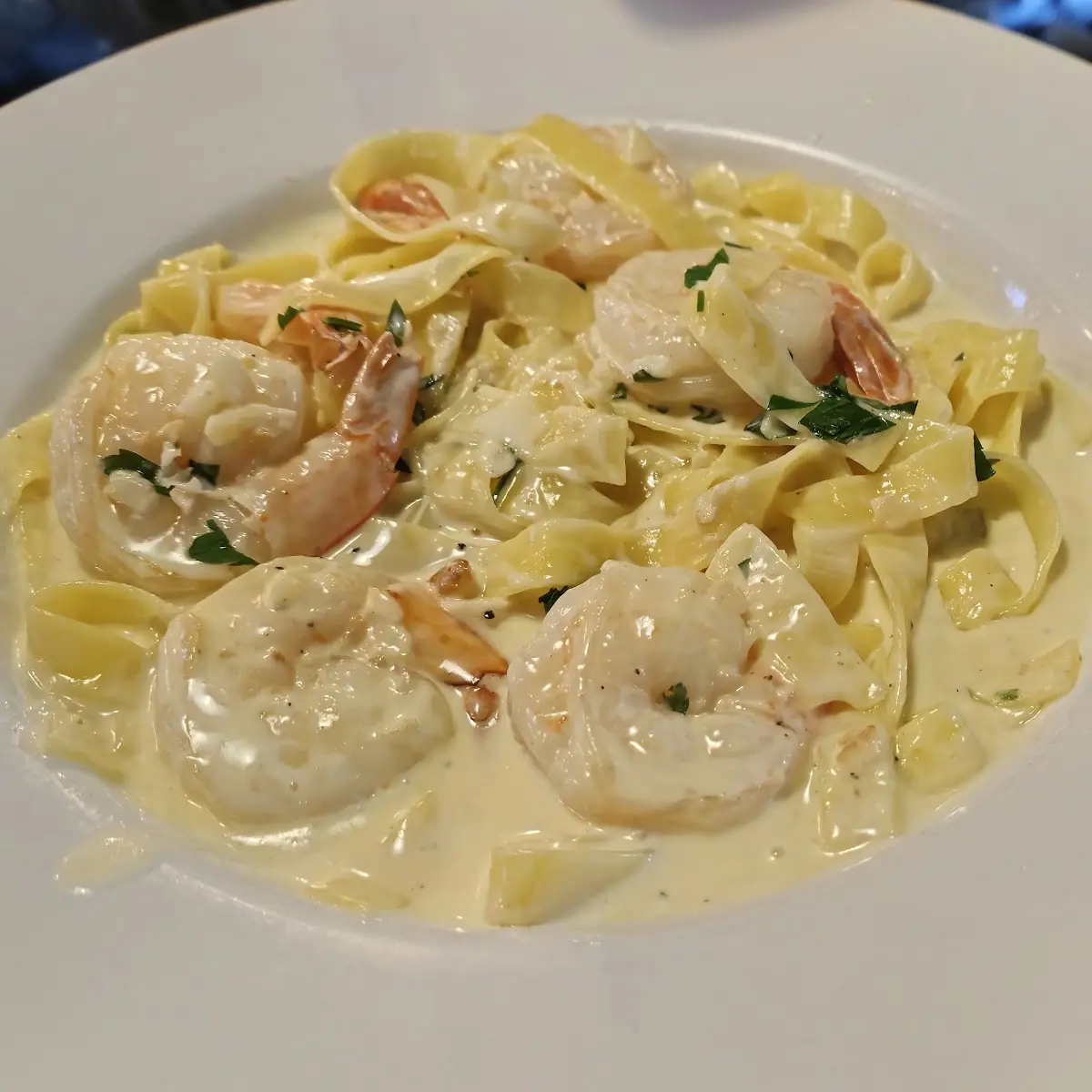 Jumbo Shrimp Linguini Alfredo