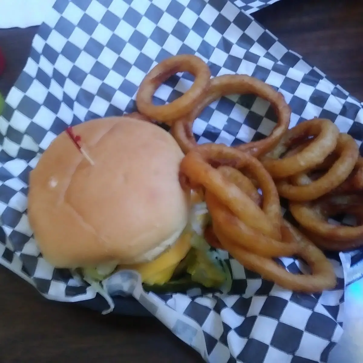 Mack the Knife Burger