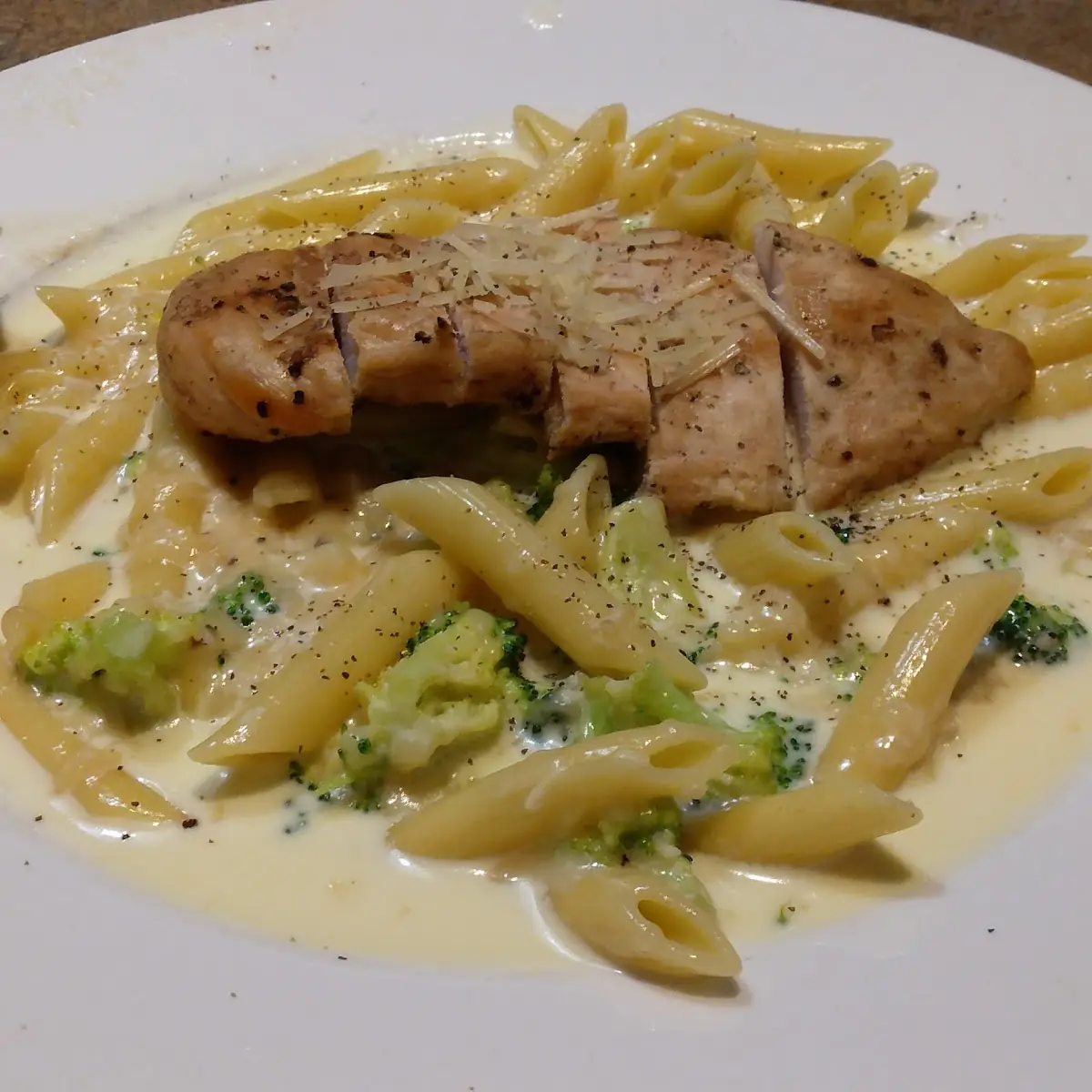 Chicken Broccoli Alfredo