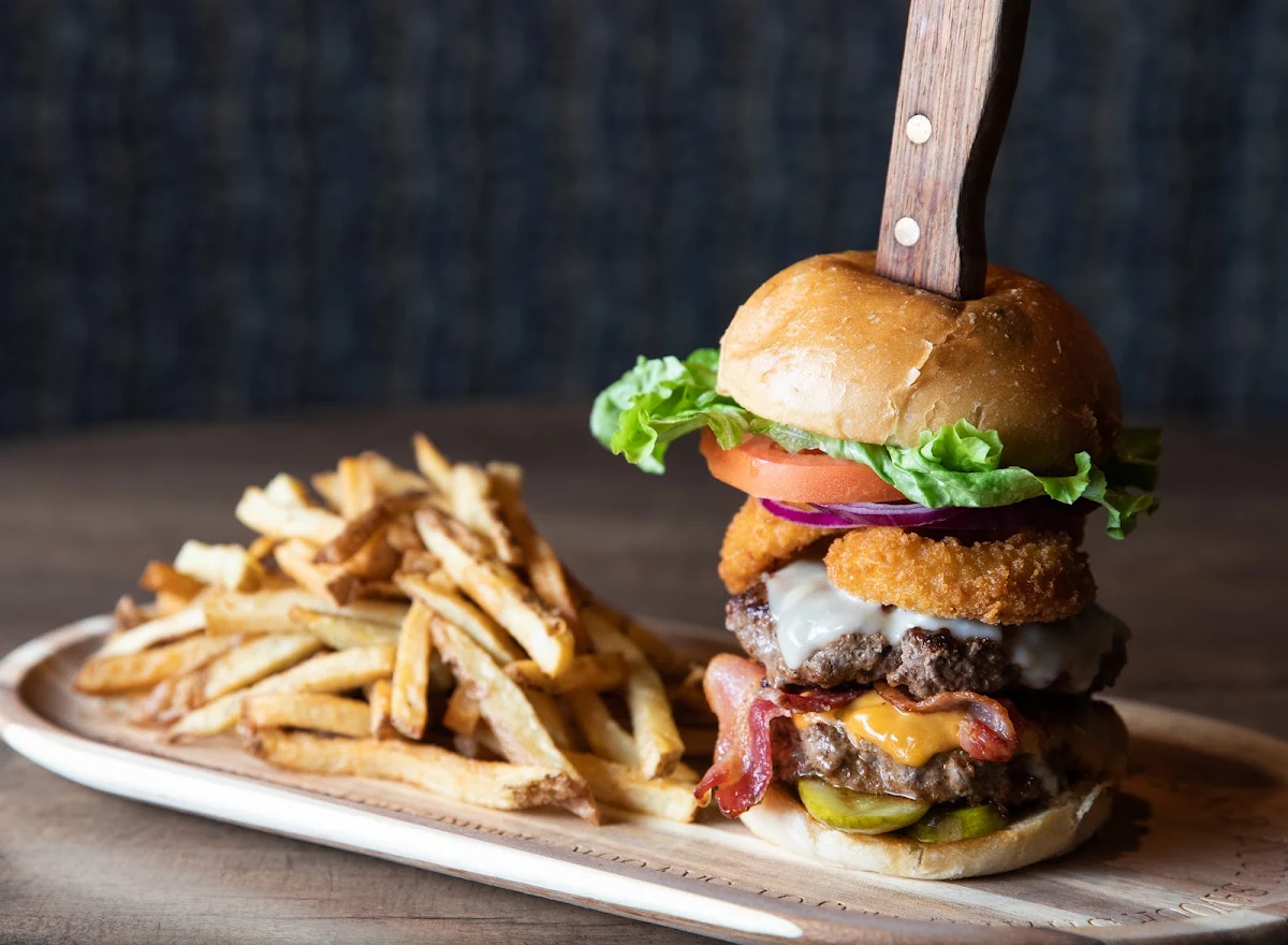 Highlights, Hat Tricks Sports Bar and Grill