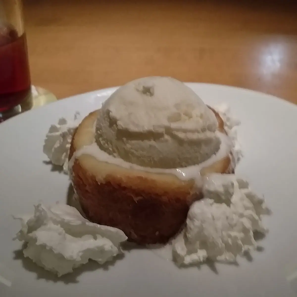 Butter Cake with Vanilla Ice Cream