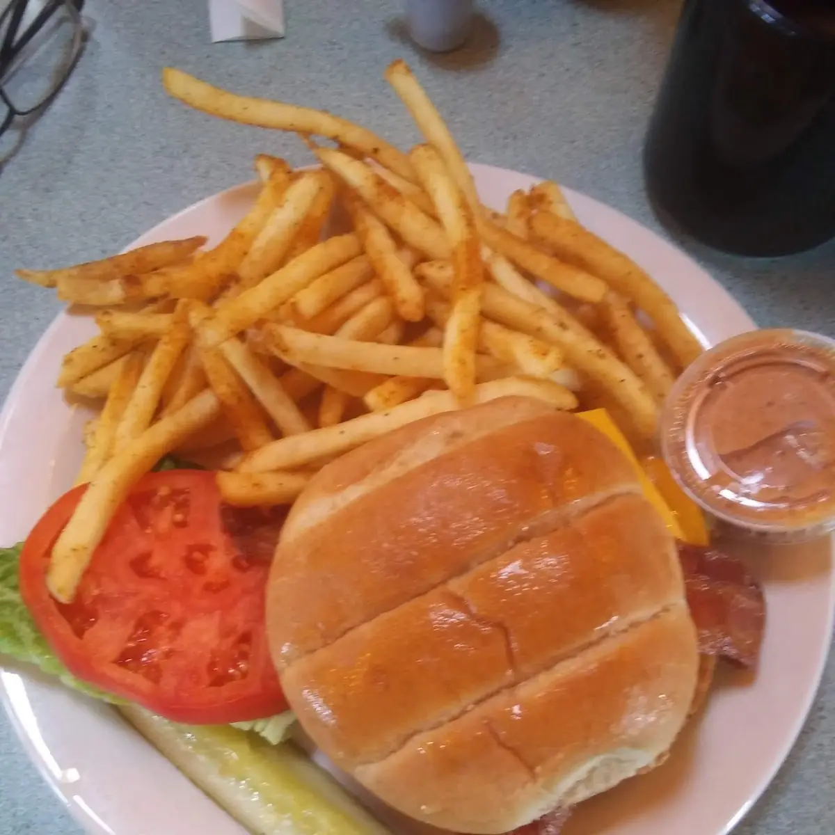 Burger with Toppings