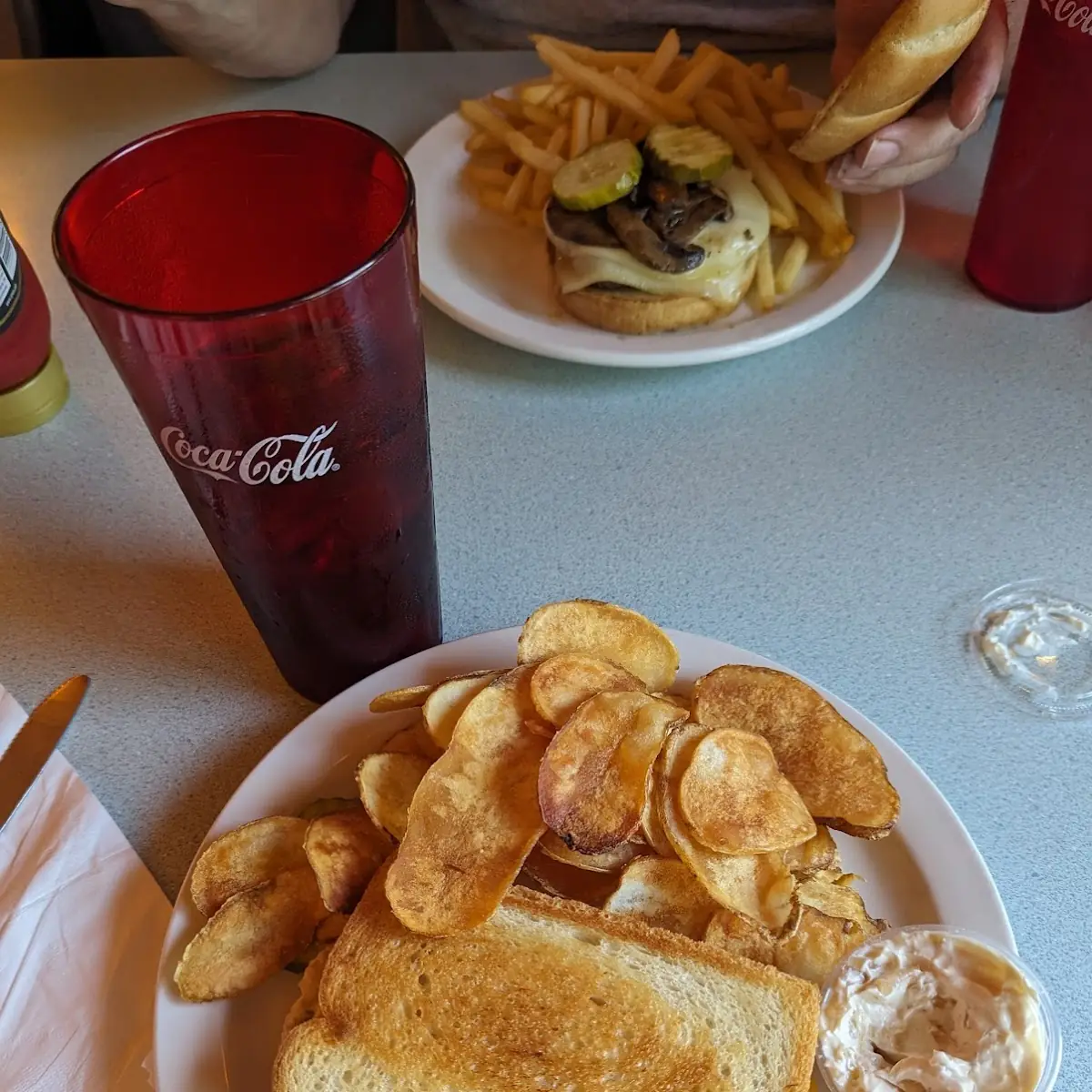 Mama's Tuna Melt