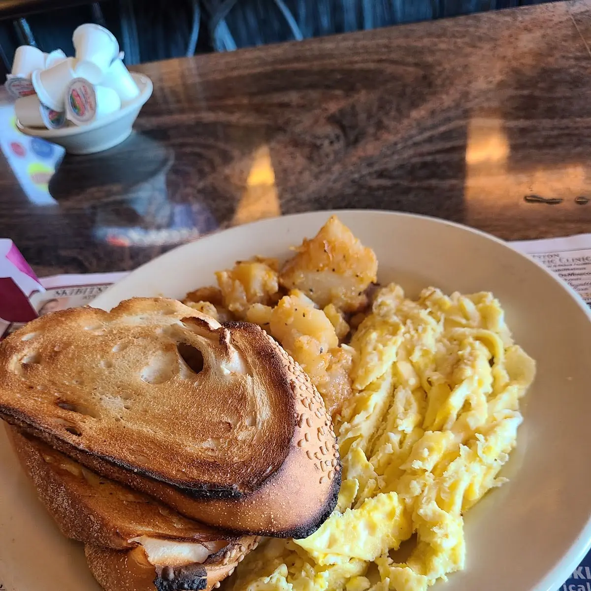 Scrambled Eggs and Italian Toast