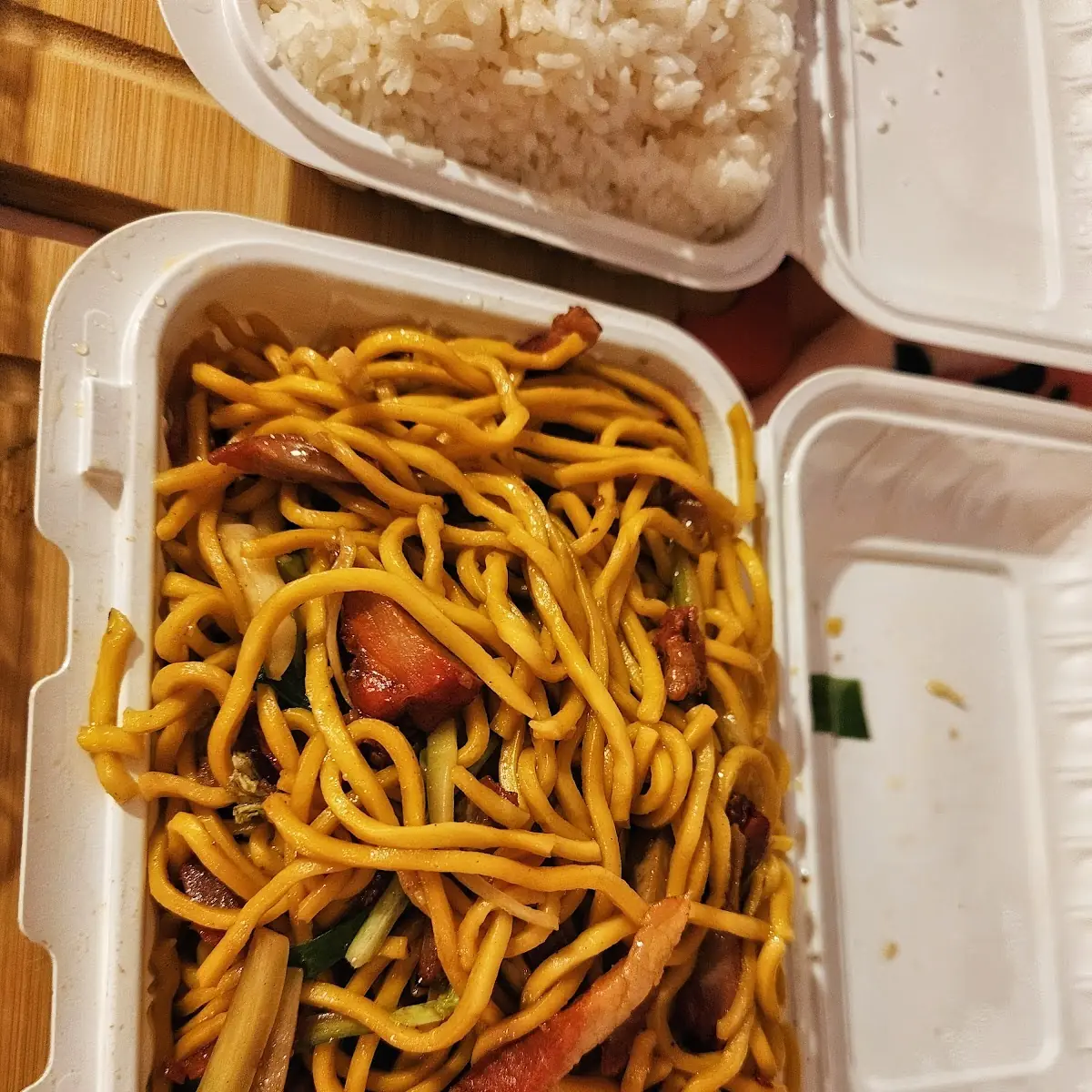 Roast Pork Lo Mein
