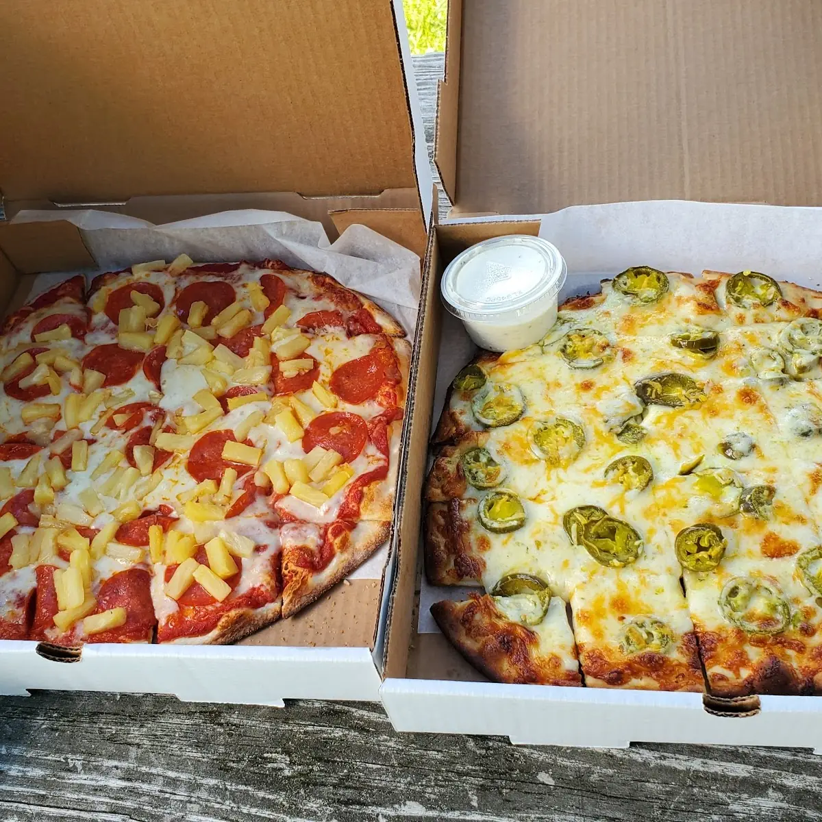 Medium Pepperoni and Pineapple Jalapeno Cheese Bread