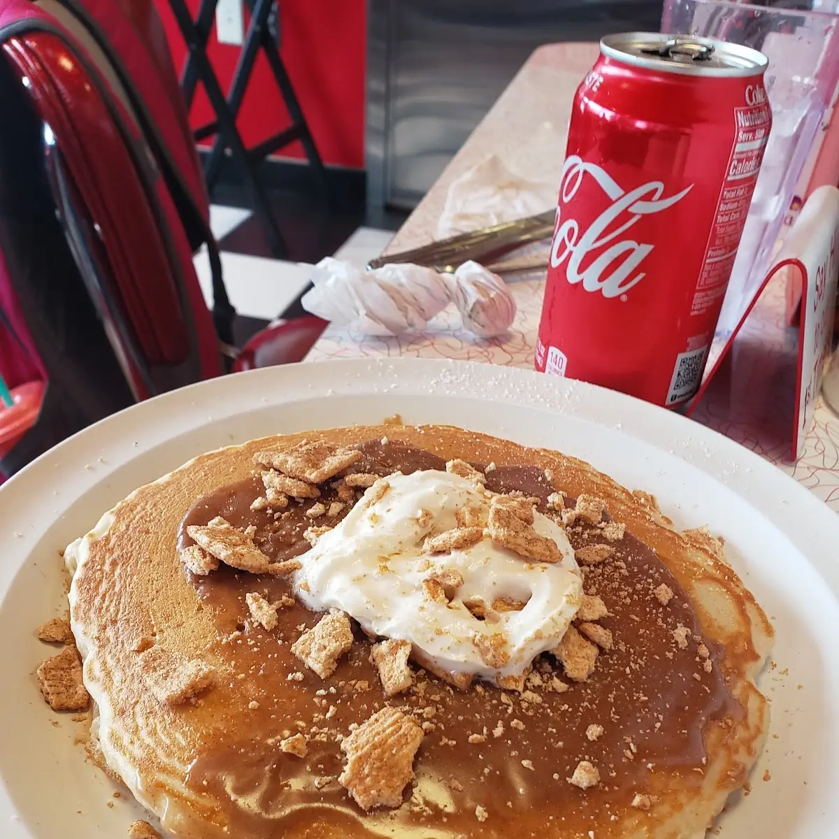 Cinnamon Toast Crunch Pancakes