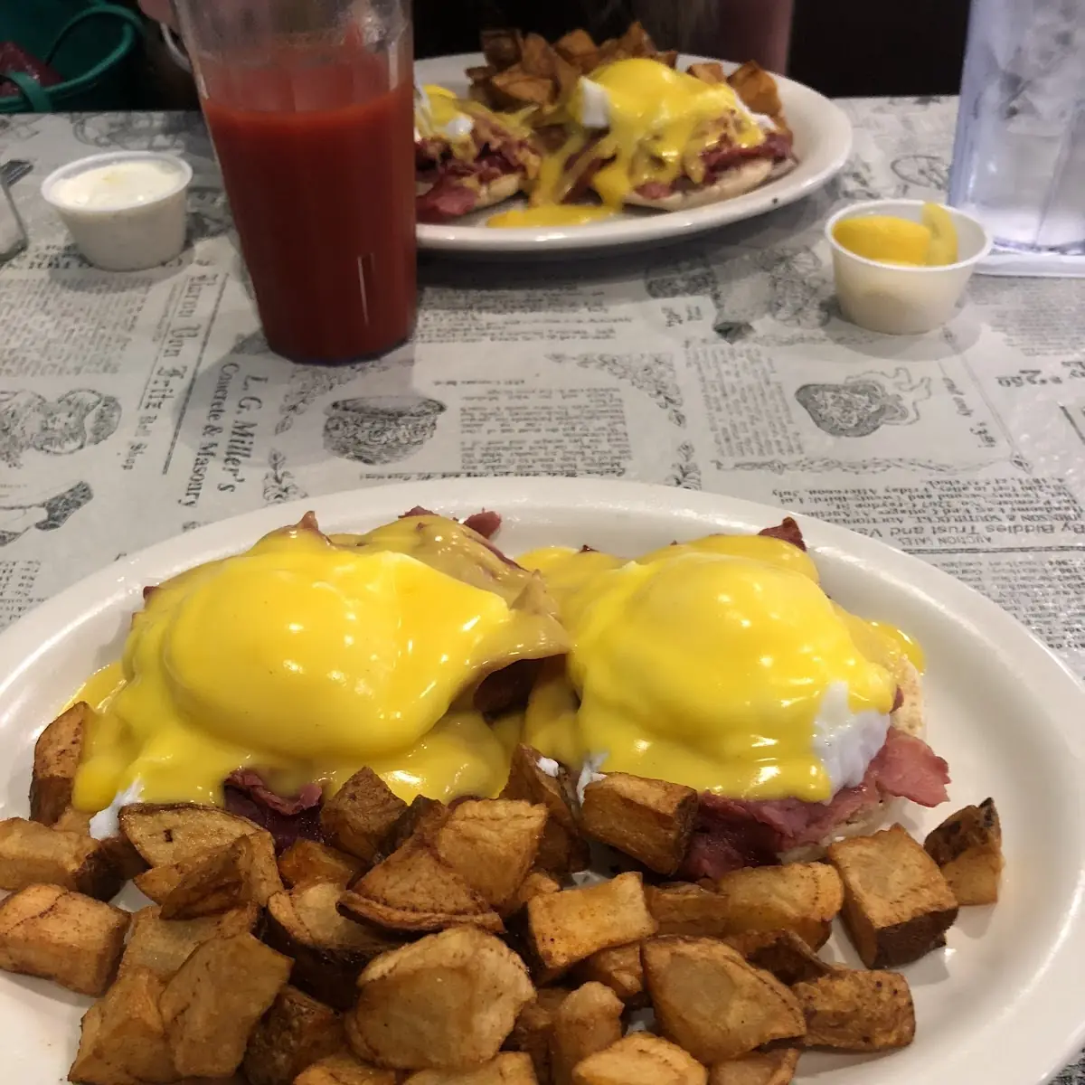 Eggs Benedict