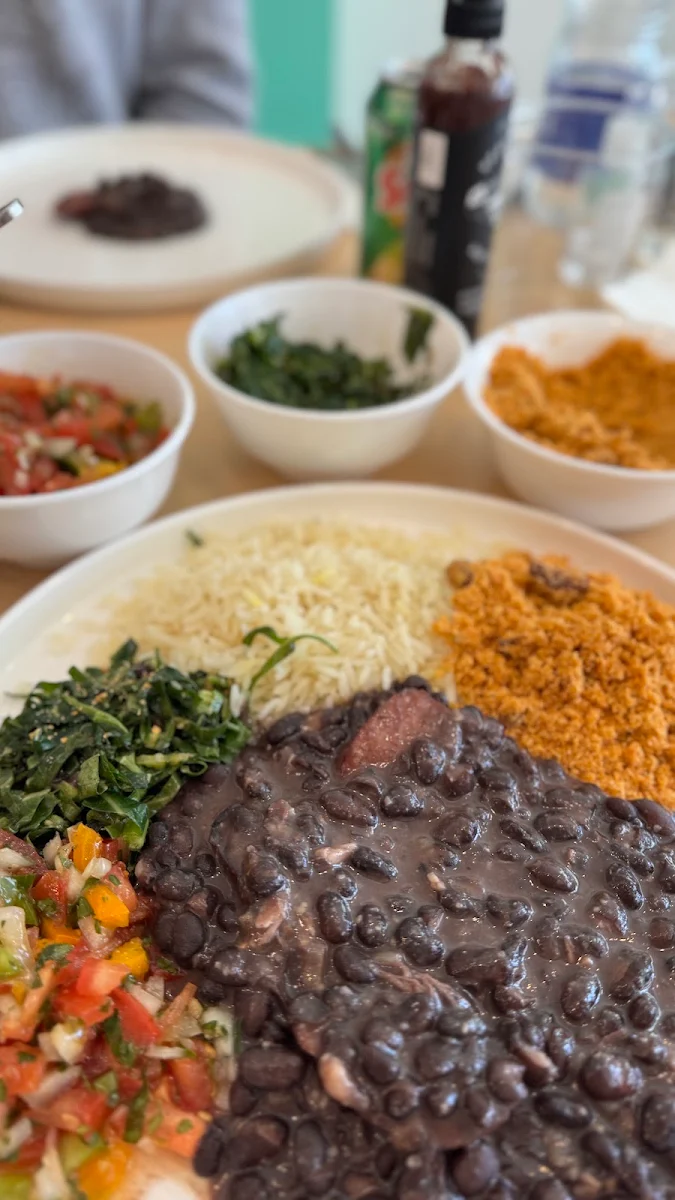 Brazilian Feijoada, Casa Tropical