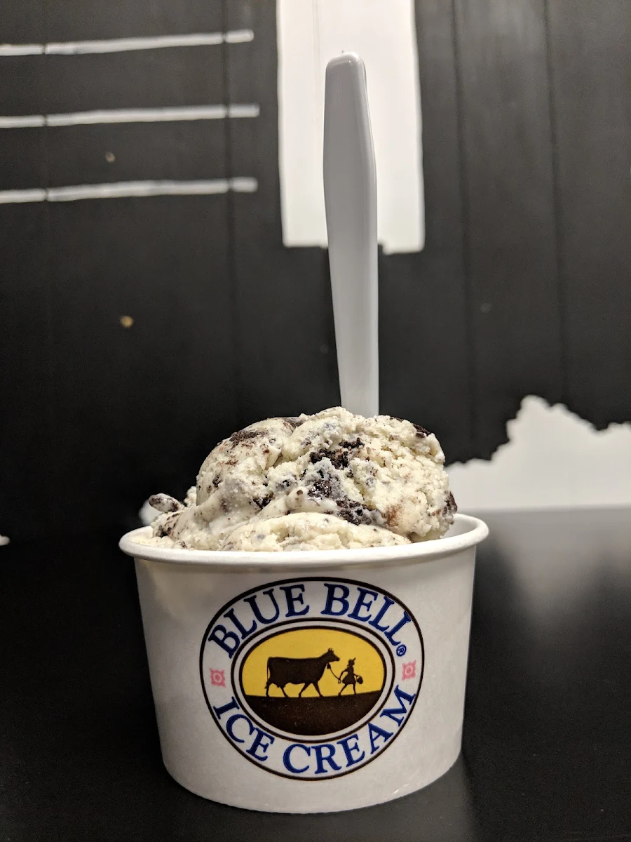 Midnight Carmel River & Salted Caramel Cookies and Cream