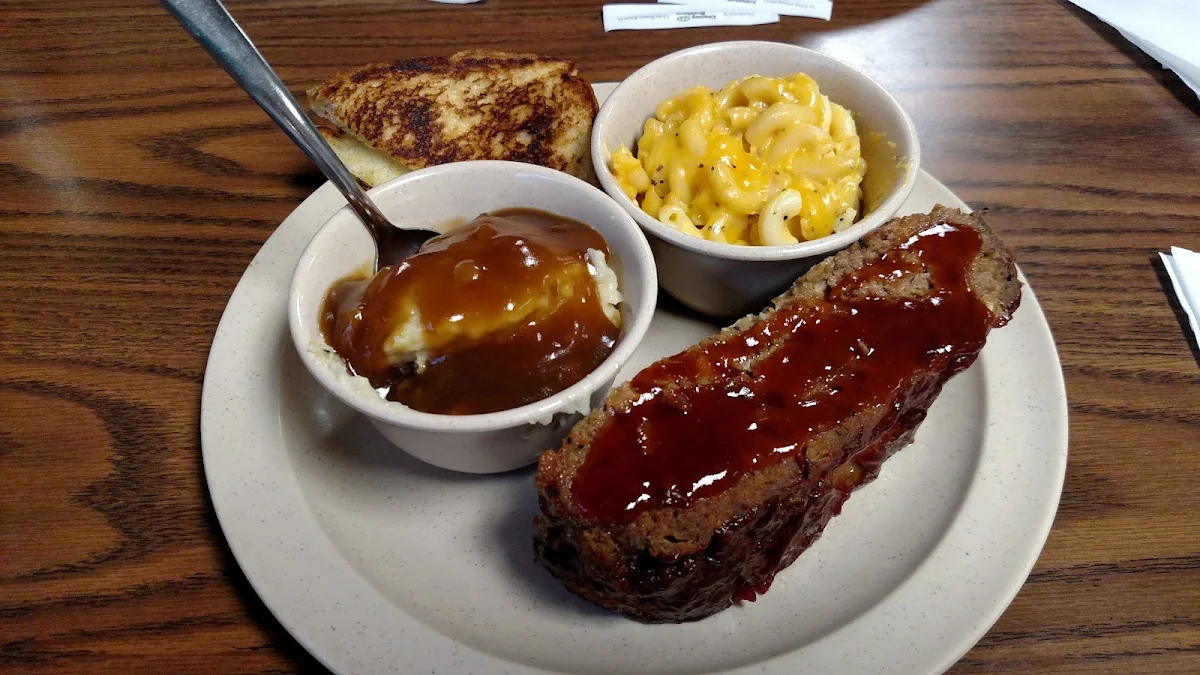 Meatloaf Mashed Potatoes & Gravy