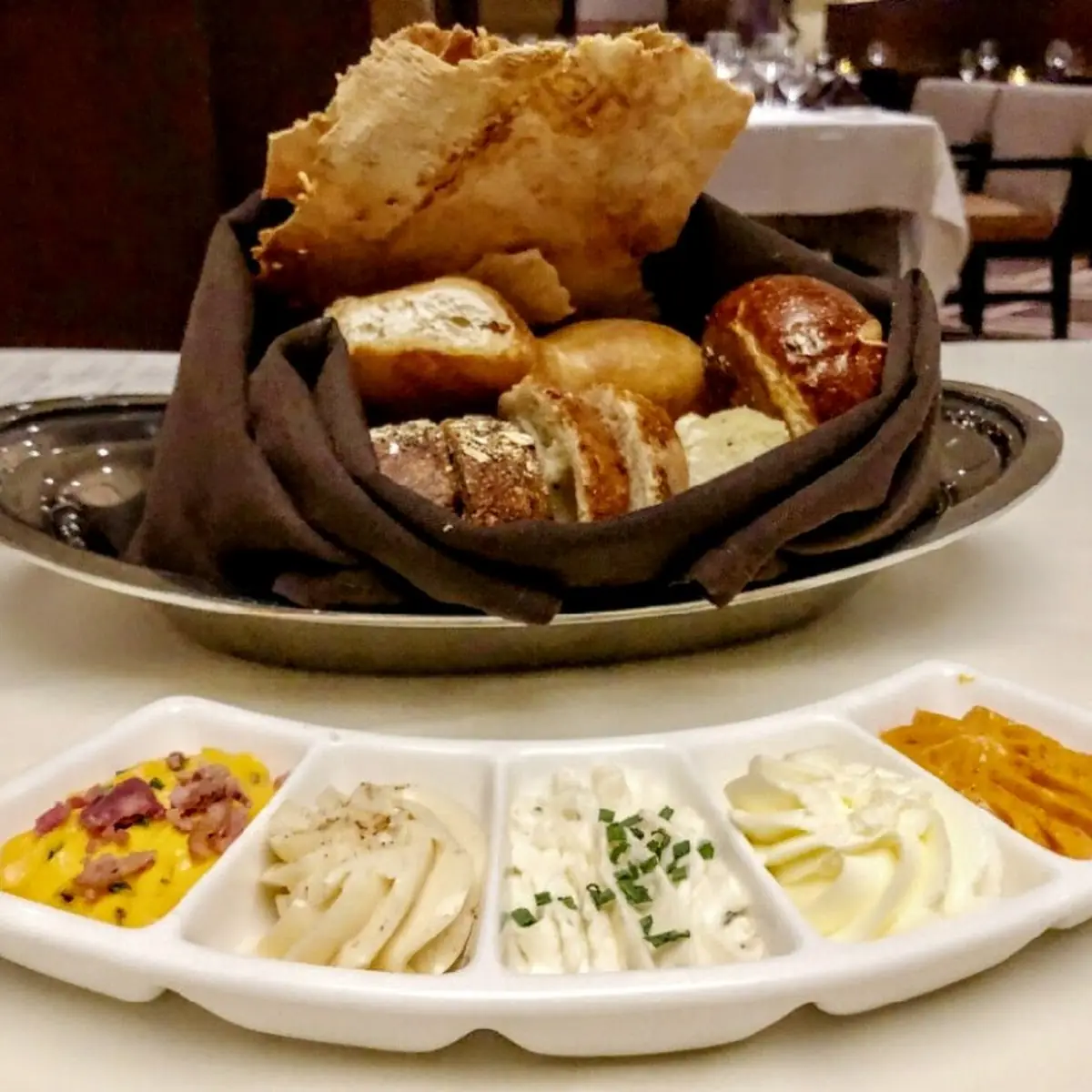Bread Service
