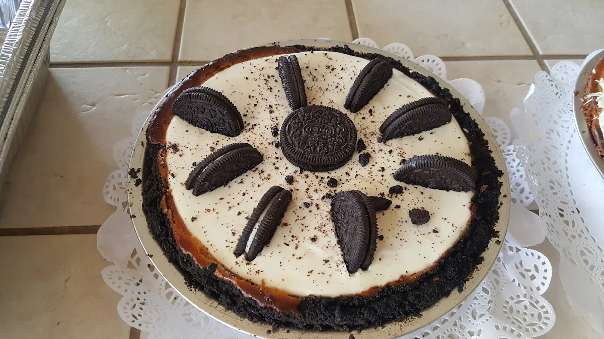 Cookies & Cream Cheesecake