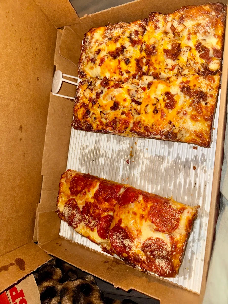 Buffalo Chicken Pizza