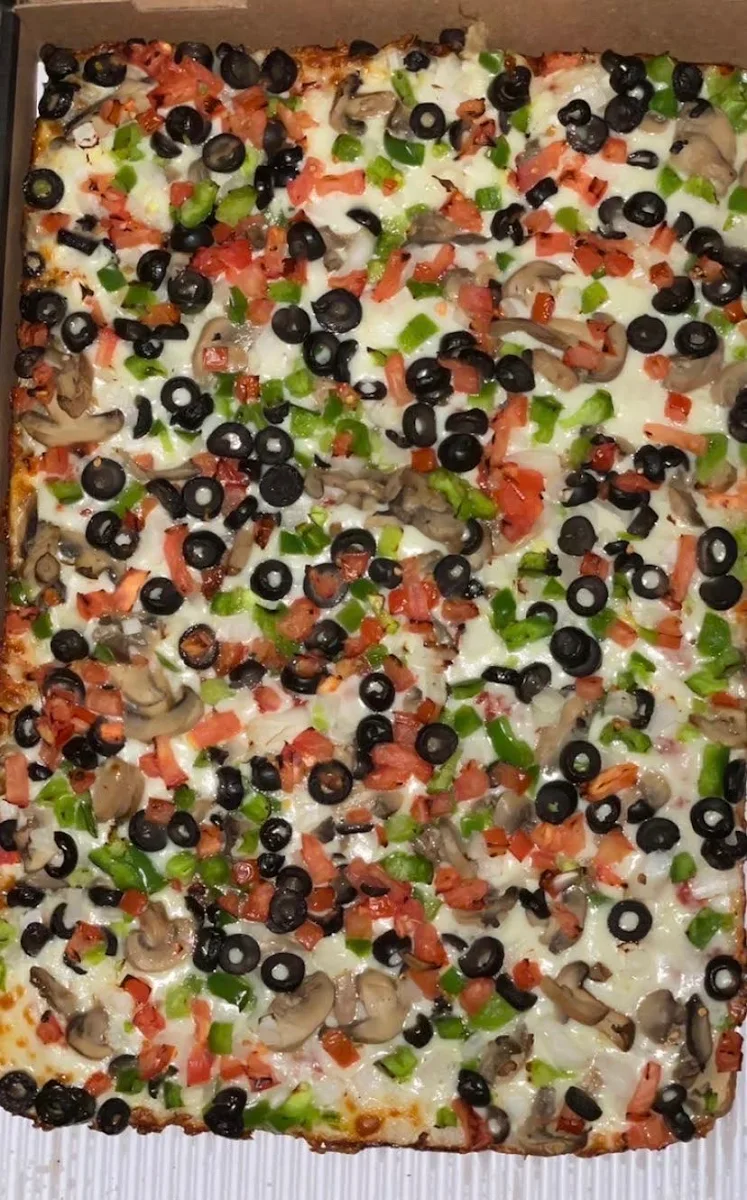 Veggie Delight Pizza
