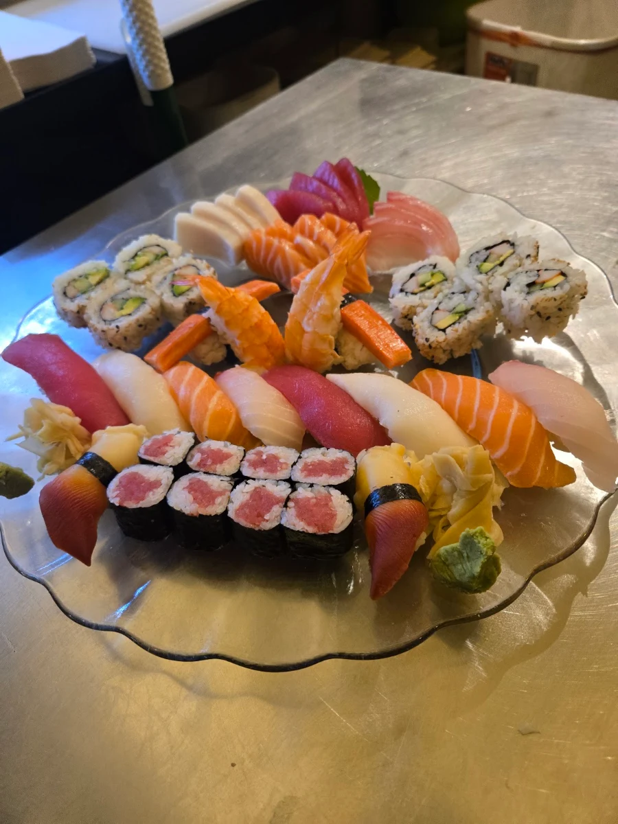 Sushi Sashimi for 2