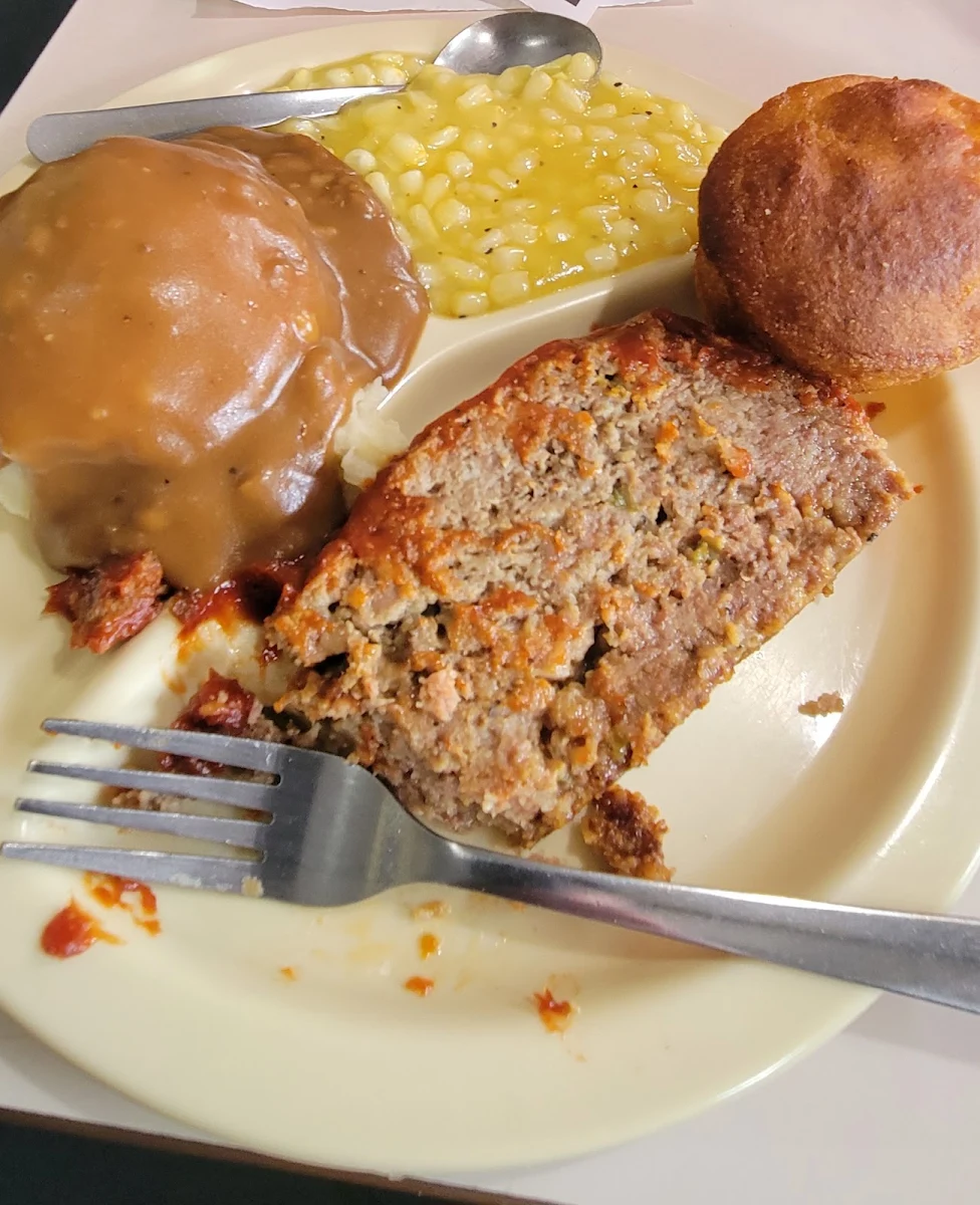 Meatloaf Mashed Potatoes and Gravy