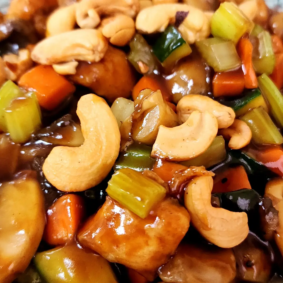 Chicken w Cashew Nuts