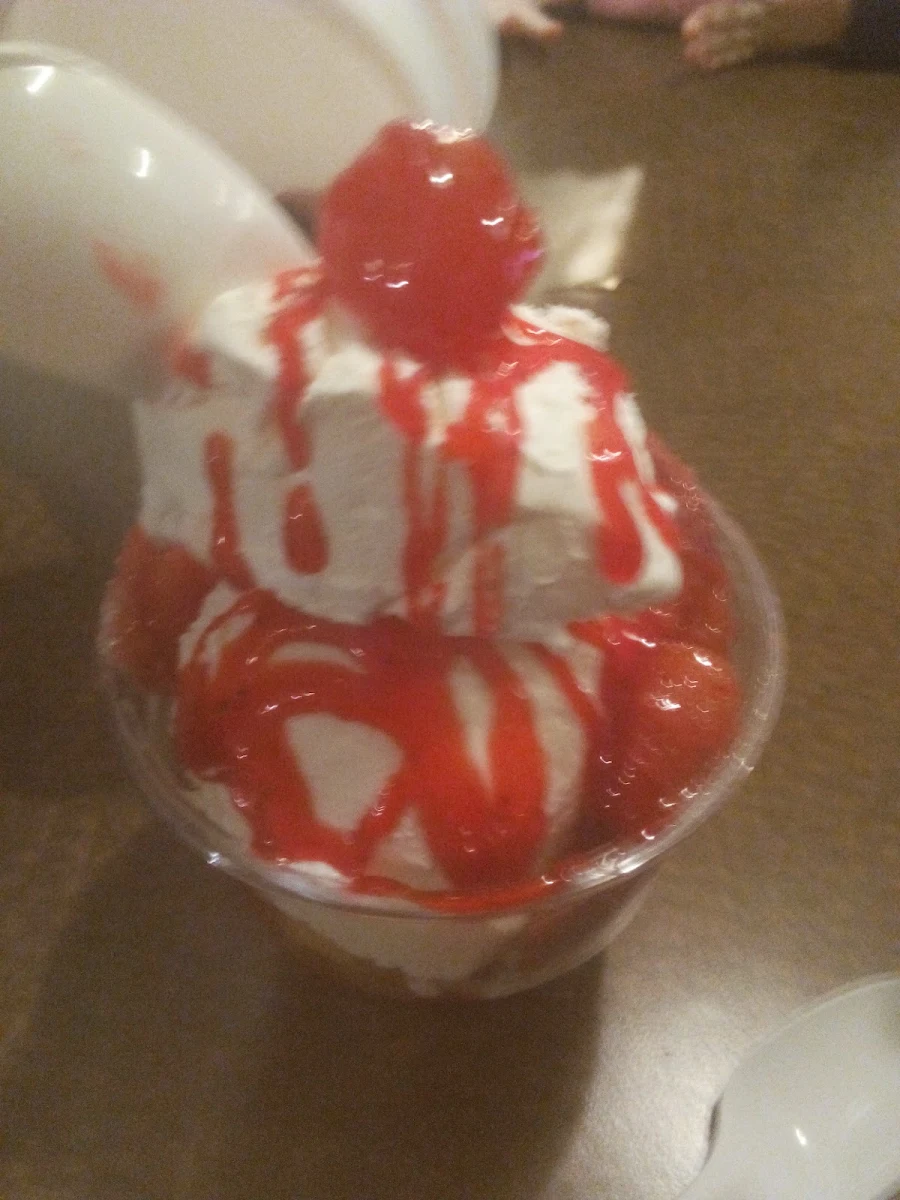 Strawberry Sundae