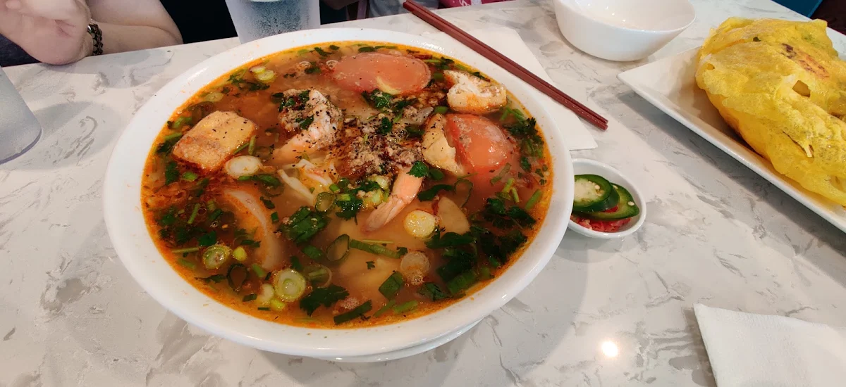 Crab Cakes Soup Noodle