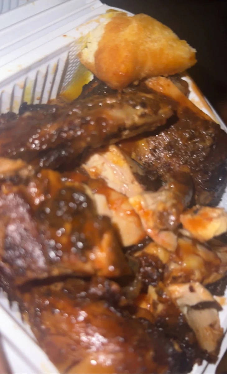 Jerk Chicken and Festival, Hot Pot Restaurant