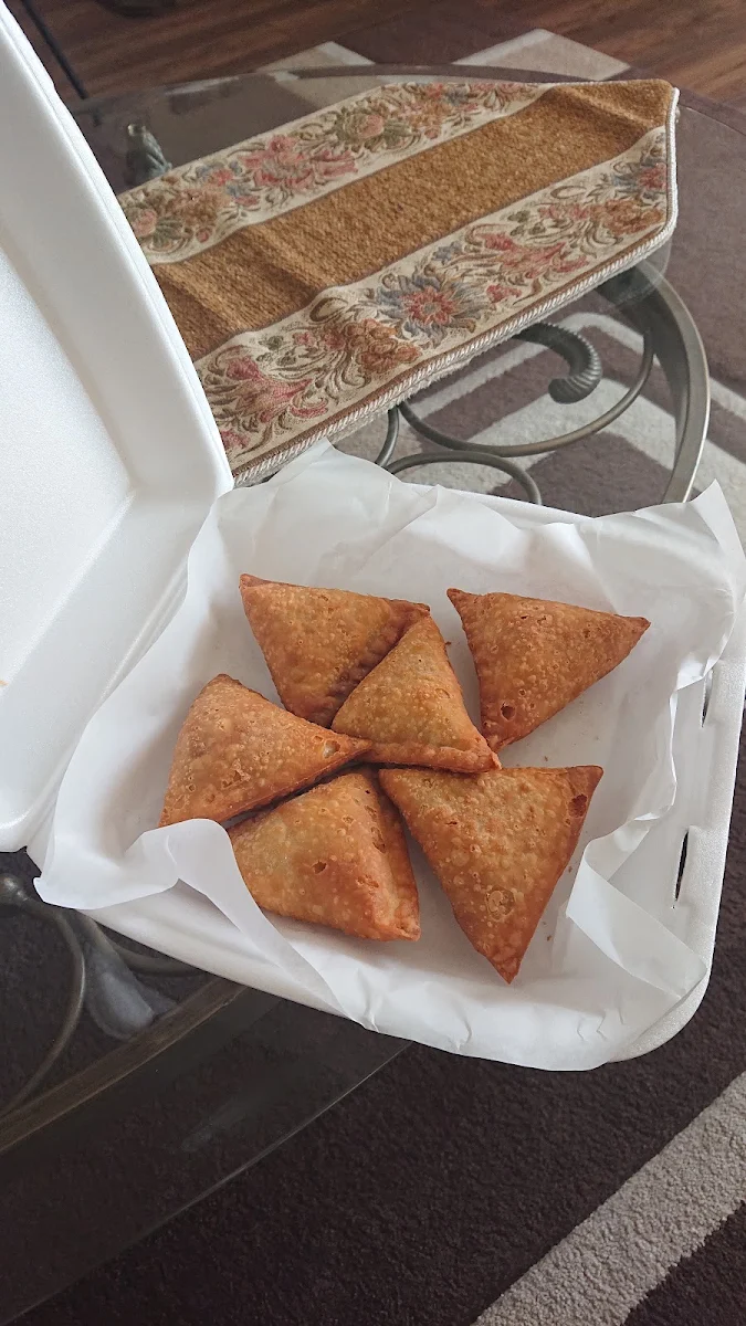 Beef Samosas, Canadian Pizza& Fritou