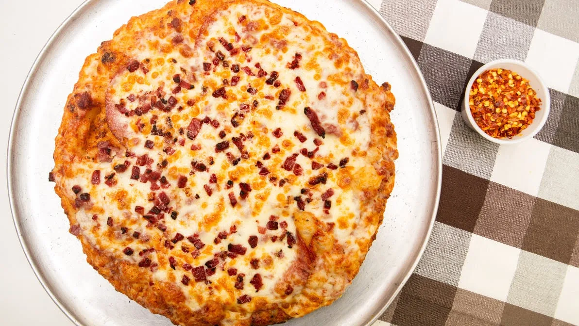 Highlights, Canadian Pizza& Fritou