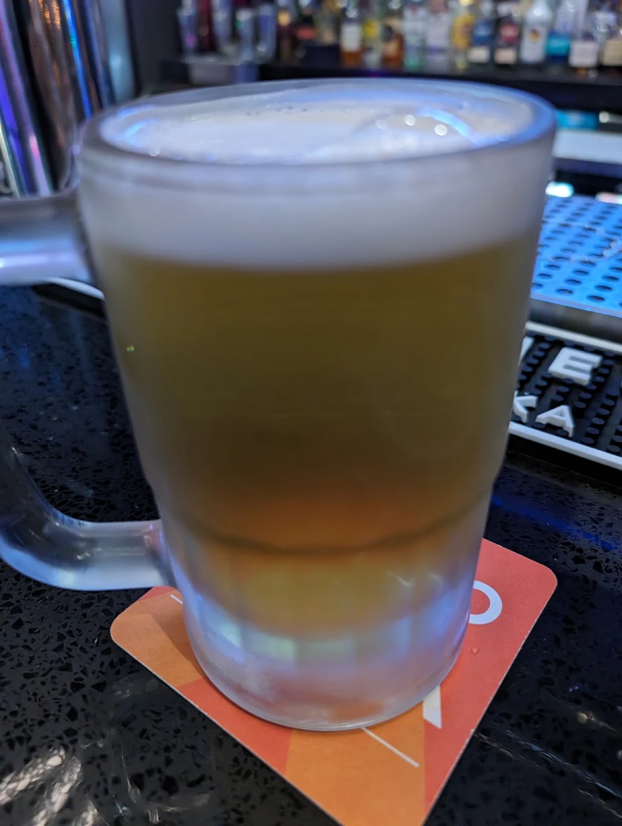mmm Beer, VMV's Bar & Grill