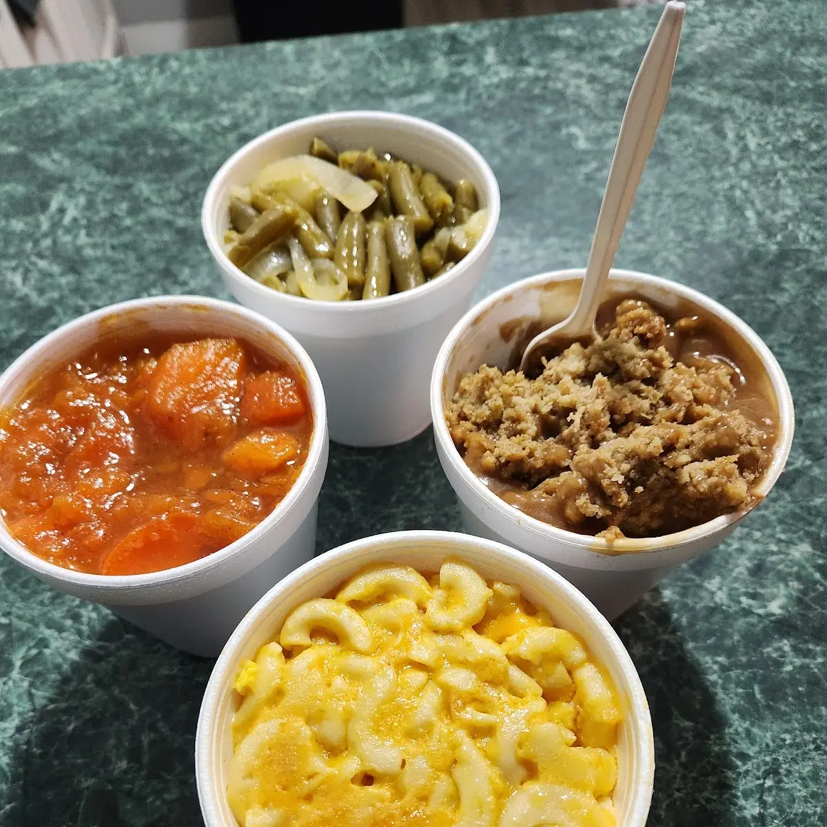 Green Beans Mac and Cheese Dressing